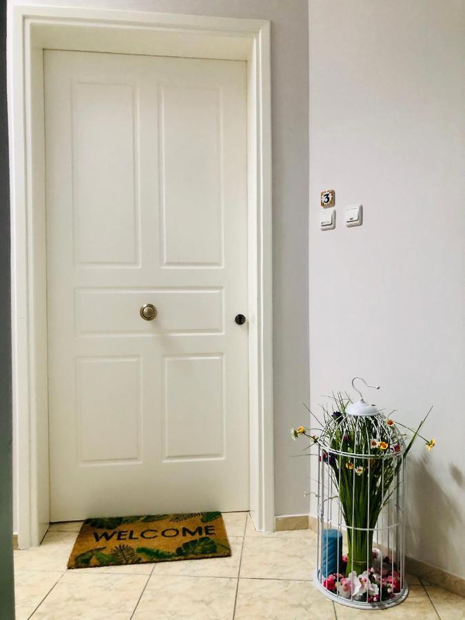 Lovely Apartments باترا المظهر الخارجي الصورة