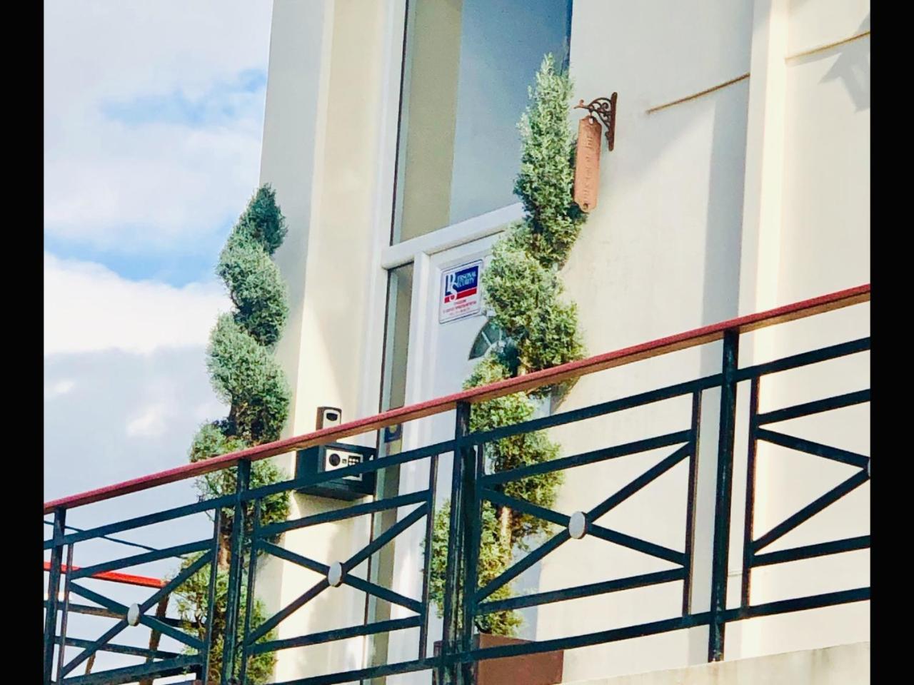 Lovely Apartments باترا المظهر الخارجي الصورة